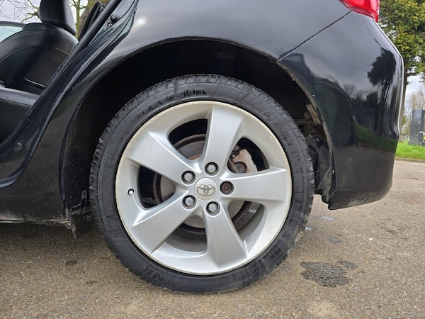 Used Toyota Auris 2010 for sale - 75425716: Photo 34
