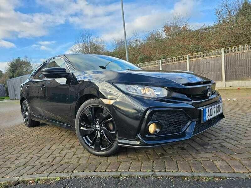 Used Honda Civic 2017 for sale - 76616974: Photo 16