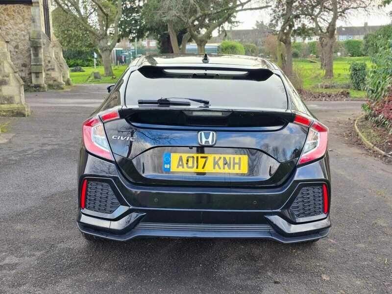 Used Honda Civic 2017 for sale - 76616974: Photo 31