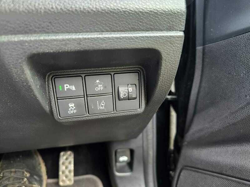 Used Honda Civic 2017 for sale - 76616974: Photo 51