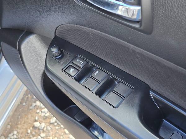 Used Suzuki Swift 2017 for sale - 75681348: Photo 26