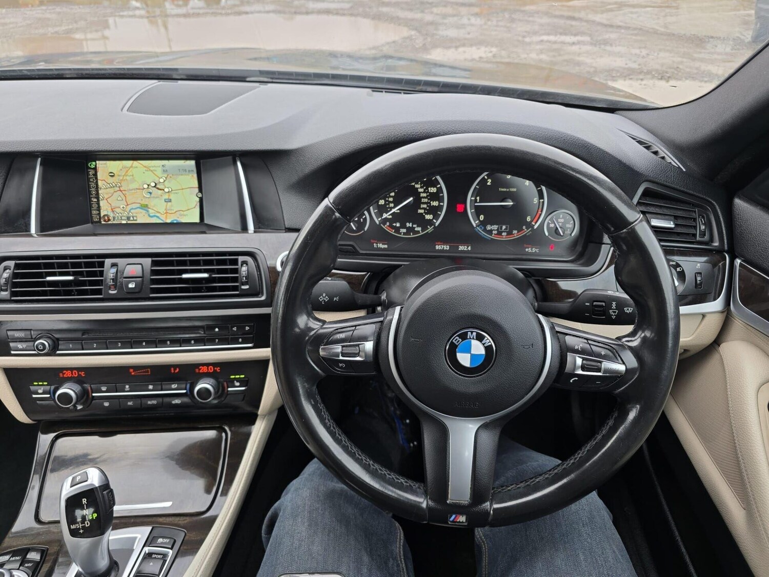 Used BMW 5 Series 2016 for sale - 77578287: Photo 42