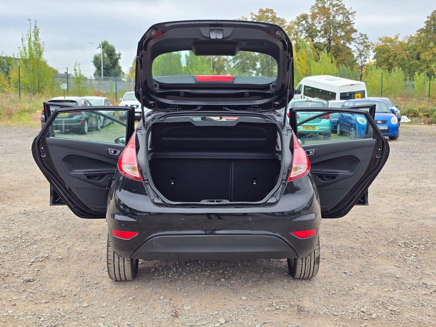 Used Ford Fiesta 2017 for sale - 75975138: Photo 35