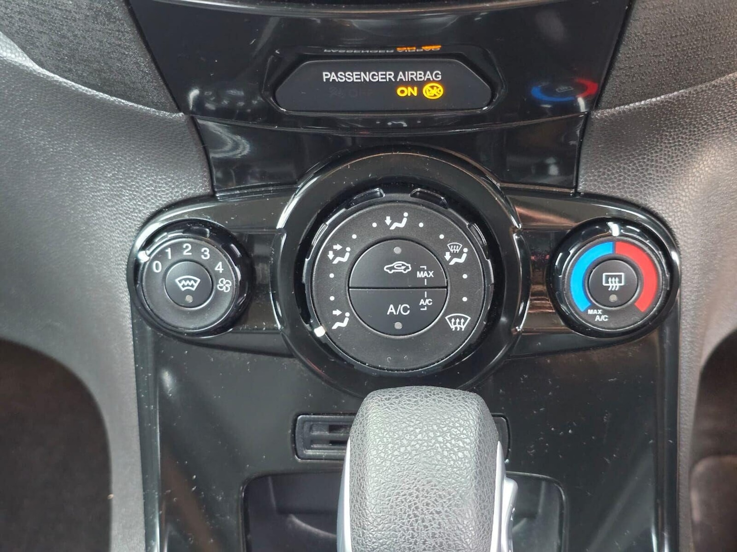 Used Ford Fiesta 2017 for sale - 75975138: Photo 58