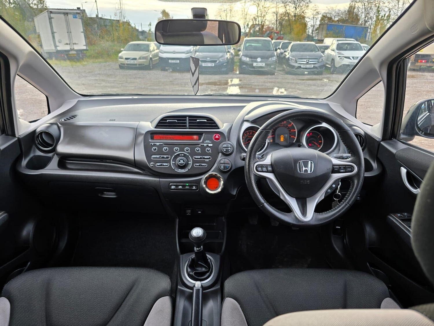 Used Honda Jazz 2014 for sale - 76488546: Photo 17