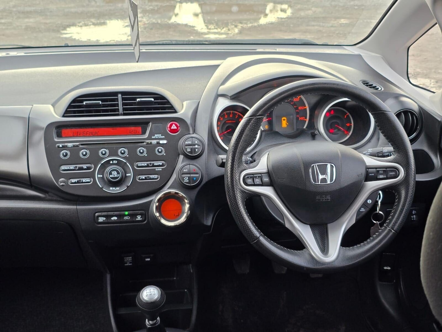Used Honda Jazz 2014 for sale - 76488546: Photo 18