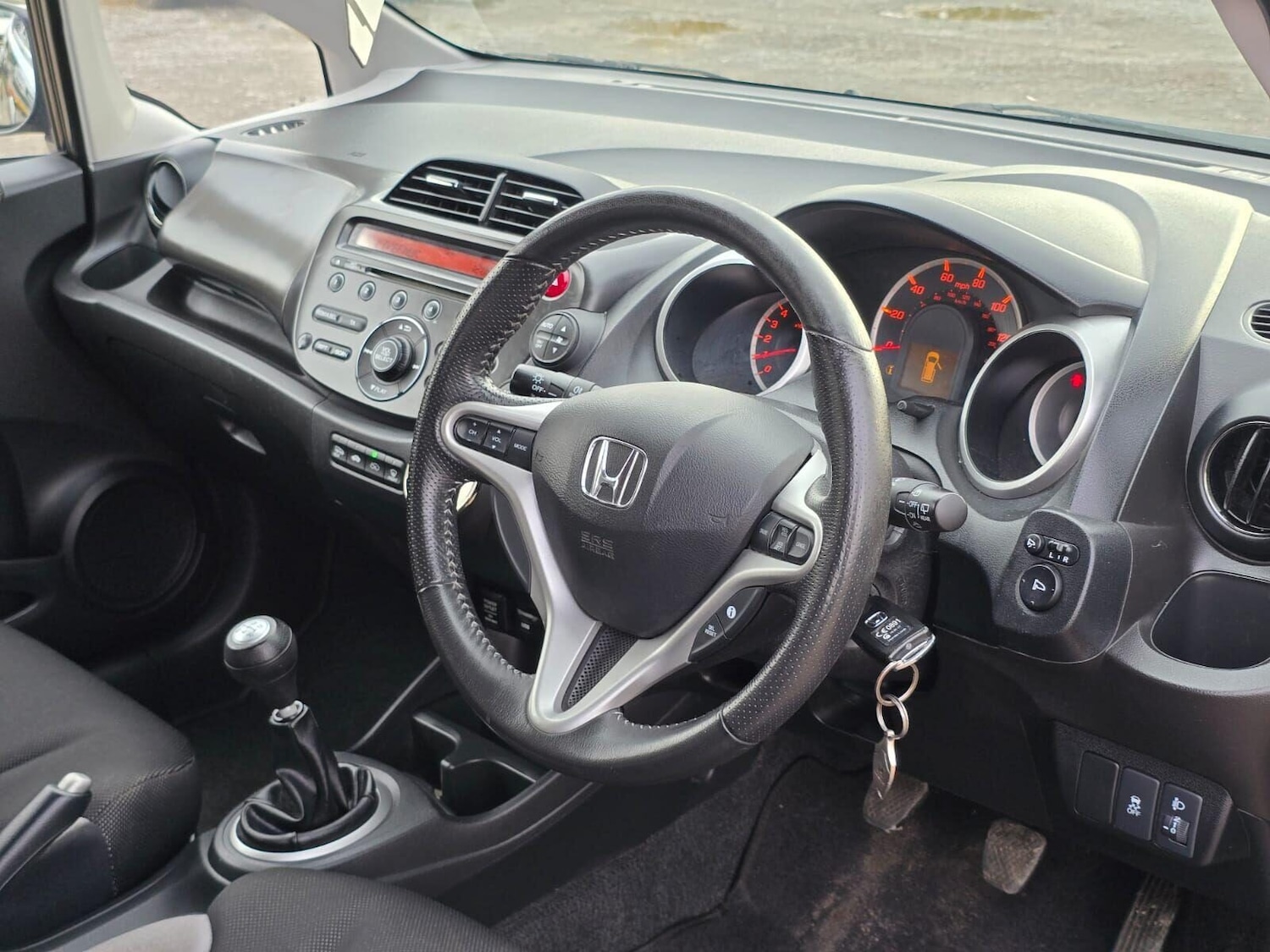 Used Honda Jazz 2014 for sale - 76488546: Photo 24