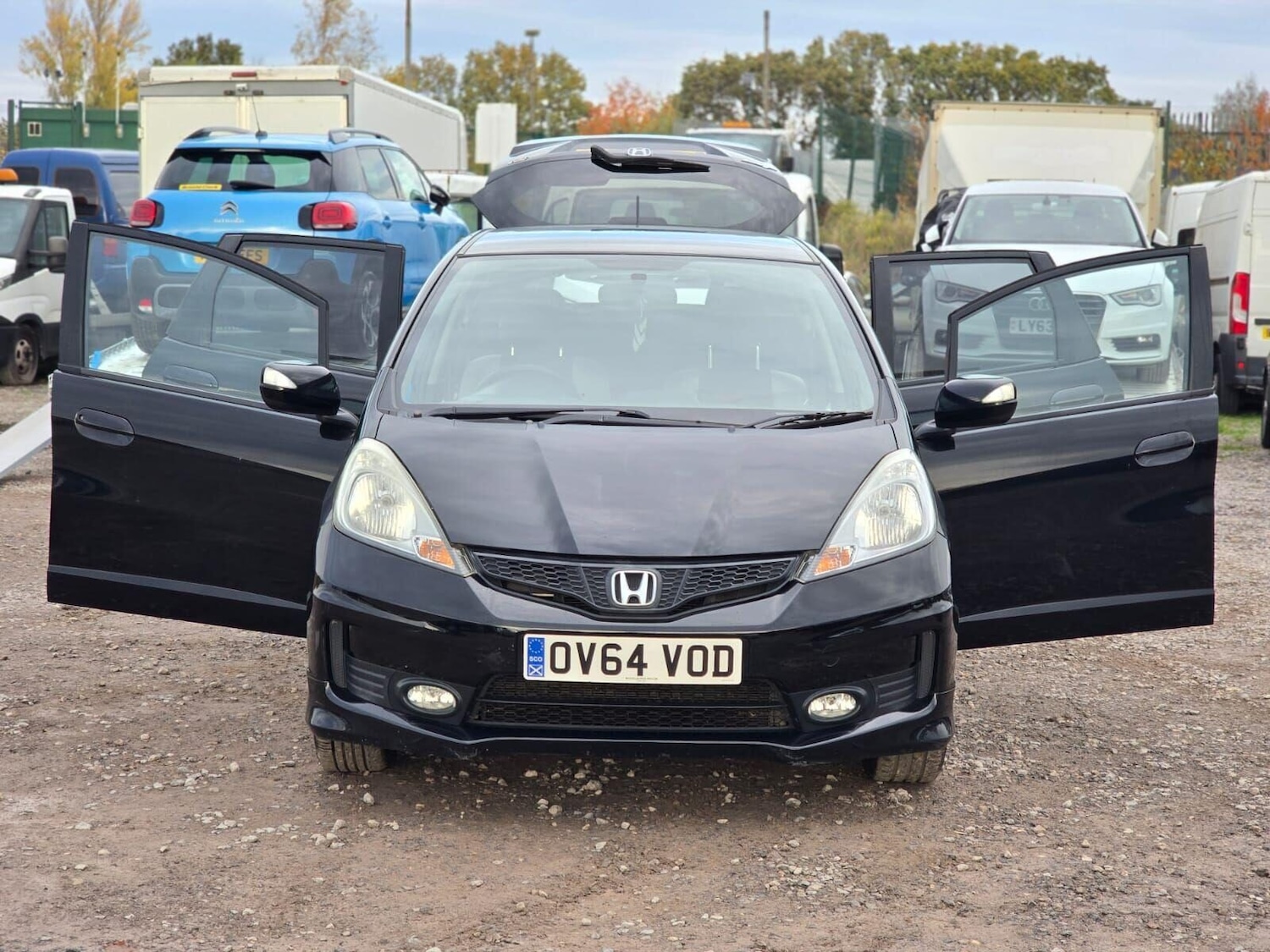 Used Honda Jazz 2014 for sale - 76488546: Photo 7