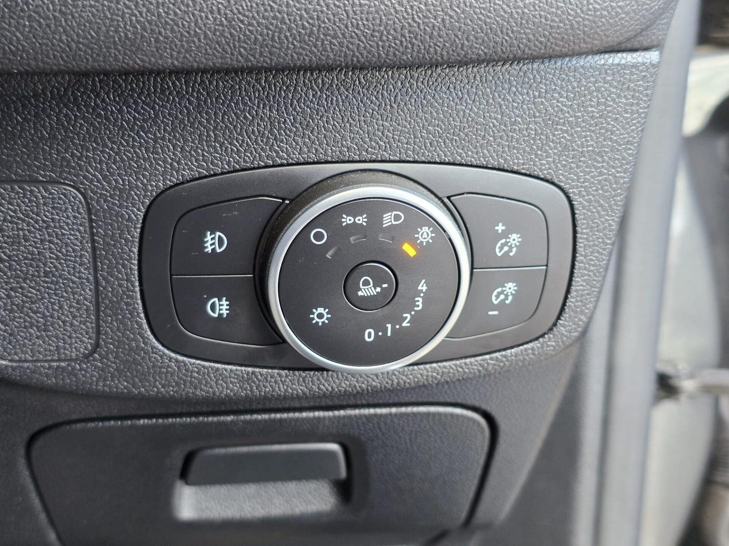 Used Ford Focus 2019 for sale - 76653879: Photo 25