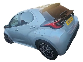 Used Toyota Yaris 2021 for sale - 78267100: Photo