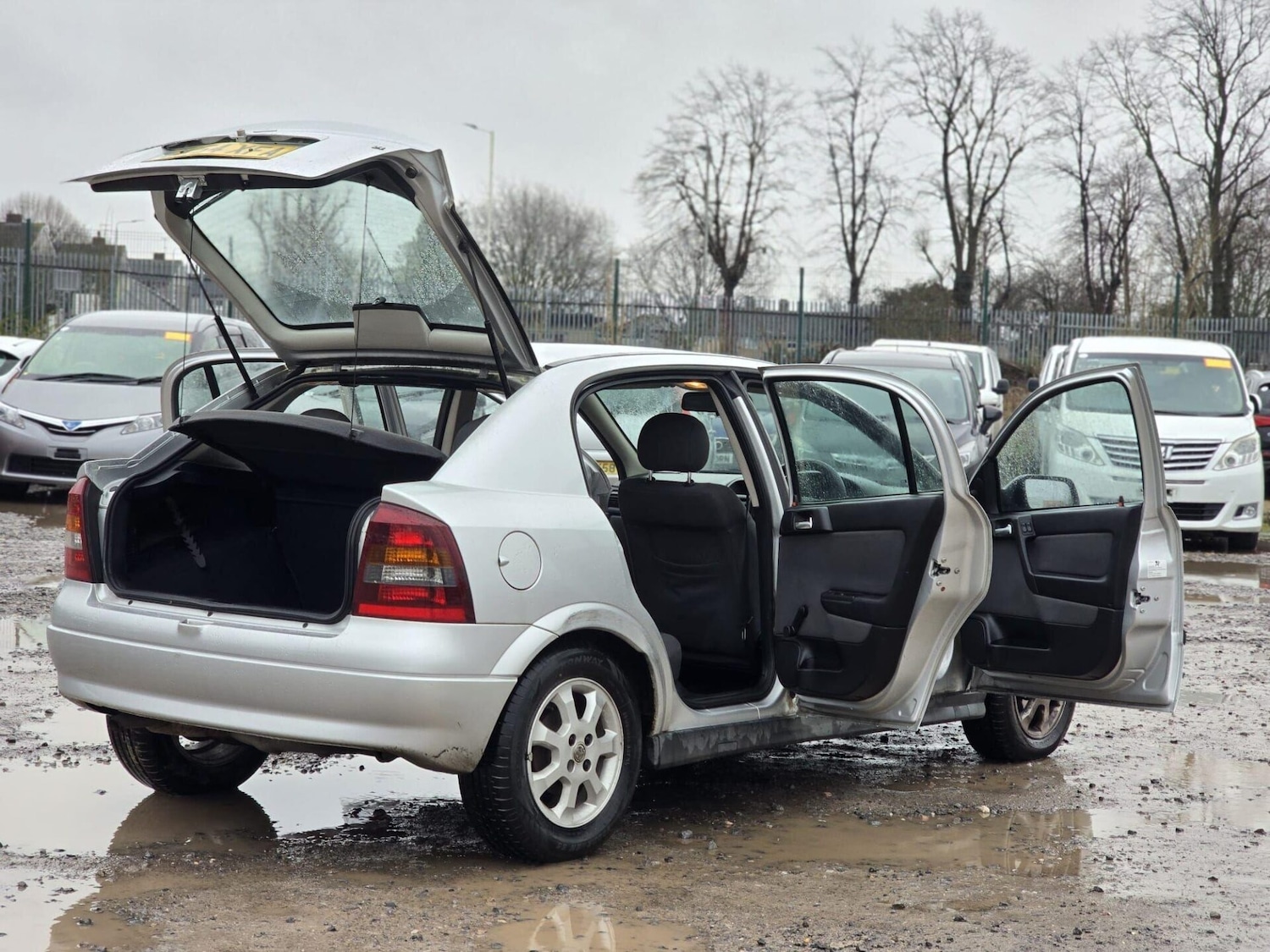 Used Vauxhall Astra 2004 for sale - 77283922: Photo 15