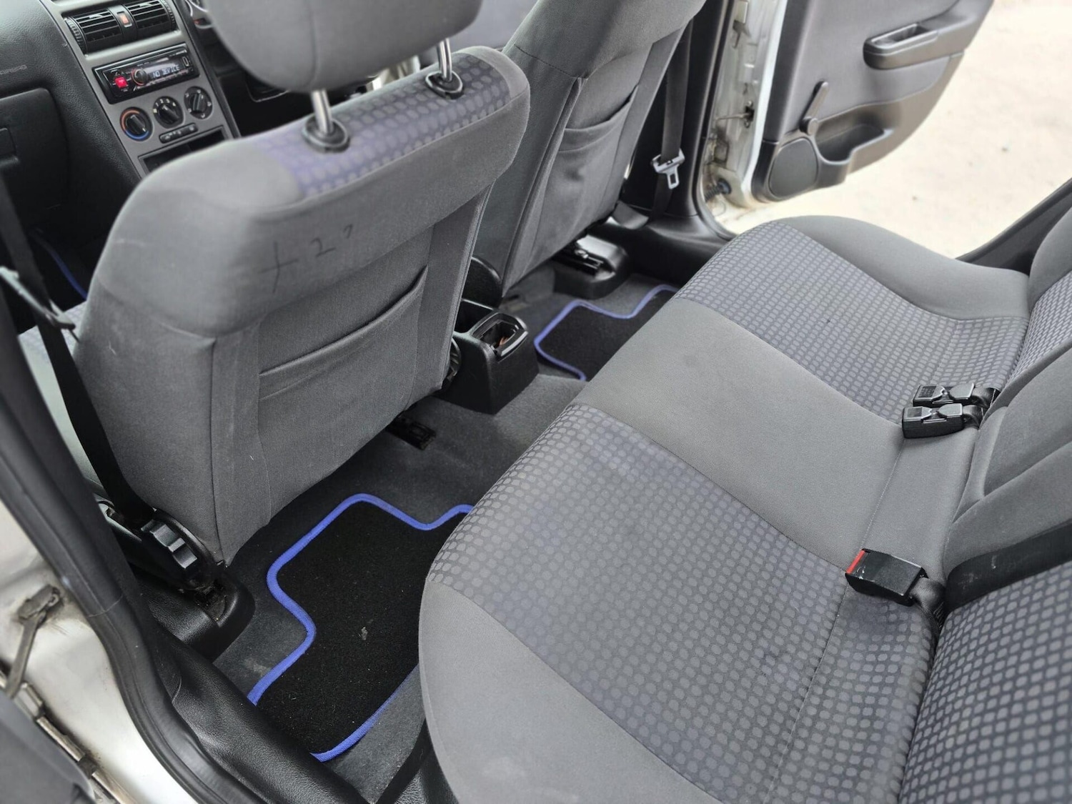 Used Vauxhall Astra 2004 for sale - 77283922: Photo 22