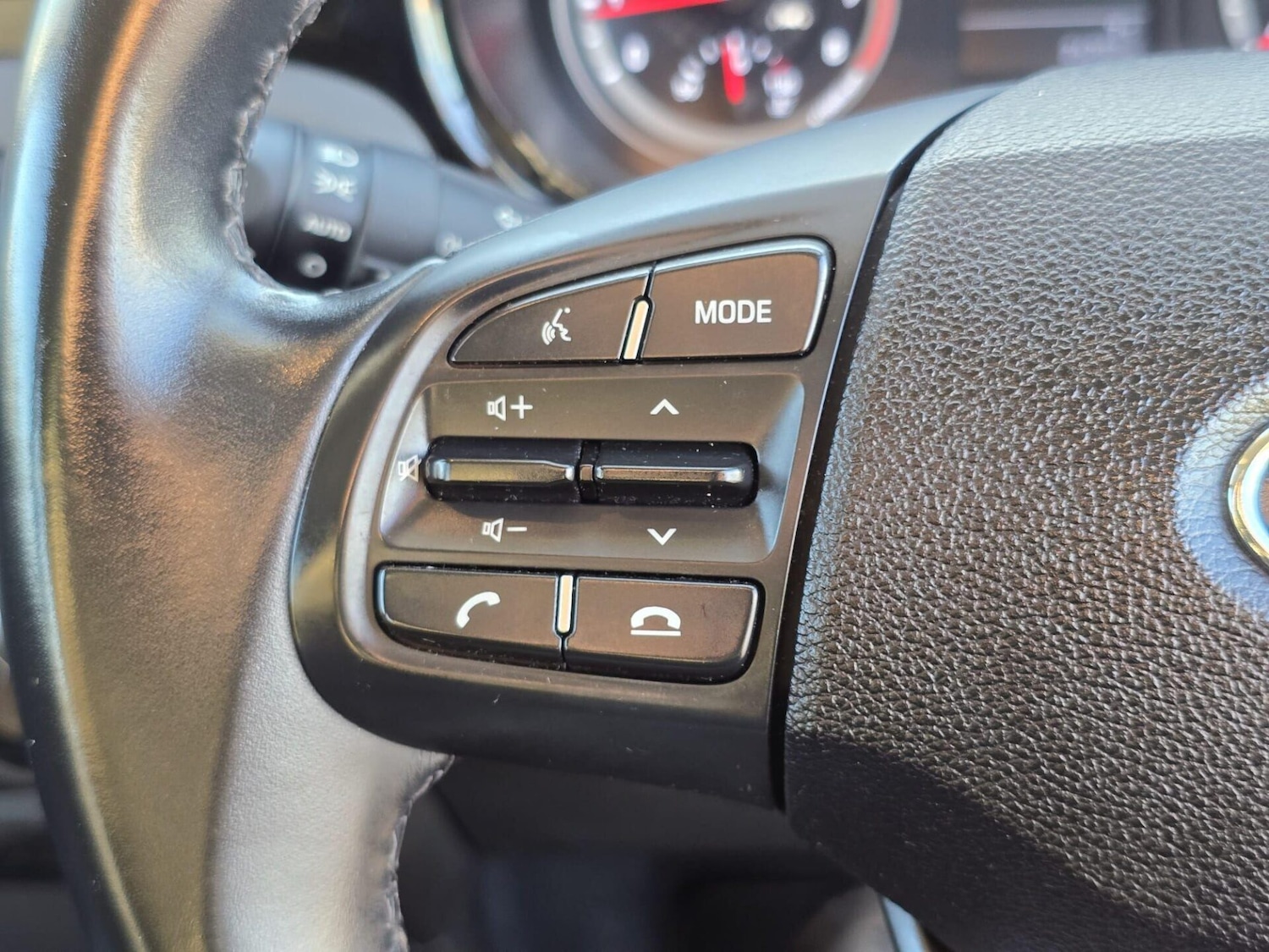 Used Hyundai i10 2022 for sale - 76985213: Photo 32