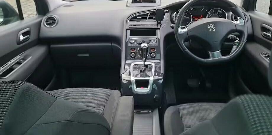 Used Peugeot 5008 2016 for sale - 77079886: Photo 5