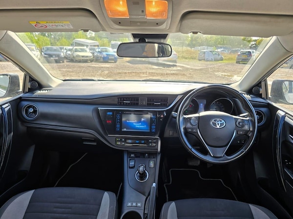 Used Toyota Auris 2018 for sale - 75705052: Photo 17