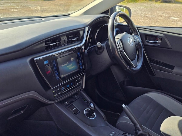 Used Toyota Auris 2018 for sale - 75705052: Photo 18