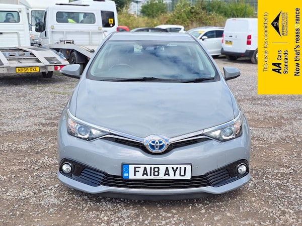 Used Toyota Auris 2018 for sale - 75705052: Photo 2