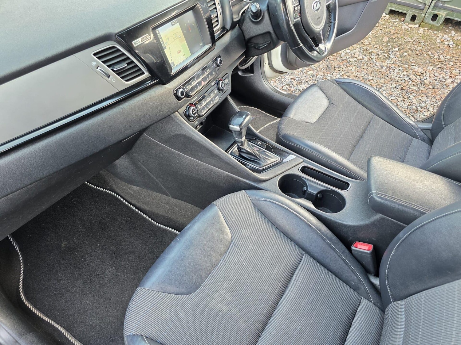 Used Kia Niro 2017 for sale - 77593167: Photo 36