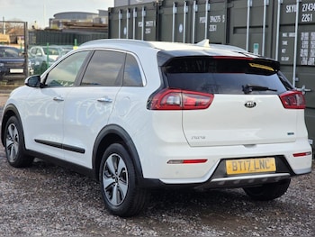 Used Kia Niro 2017 for sale - 77593167: Photo