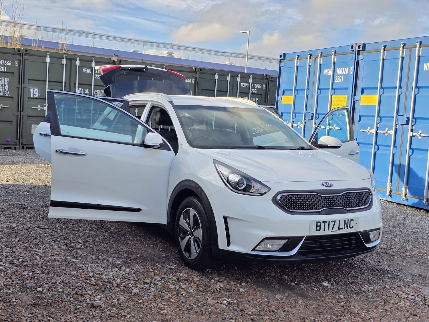 Used Kia Niro 2017 for sale - 77593167: Photo 6