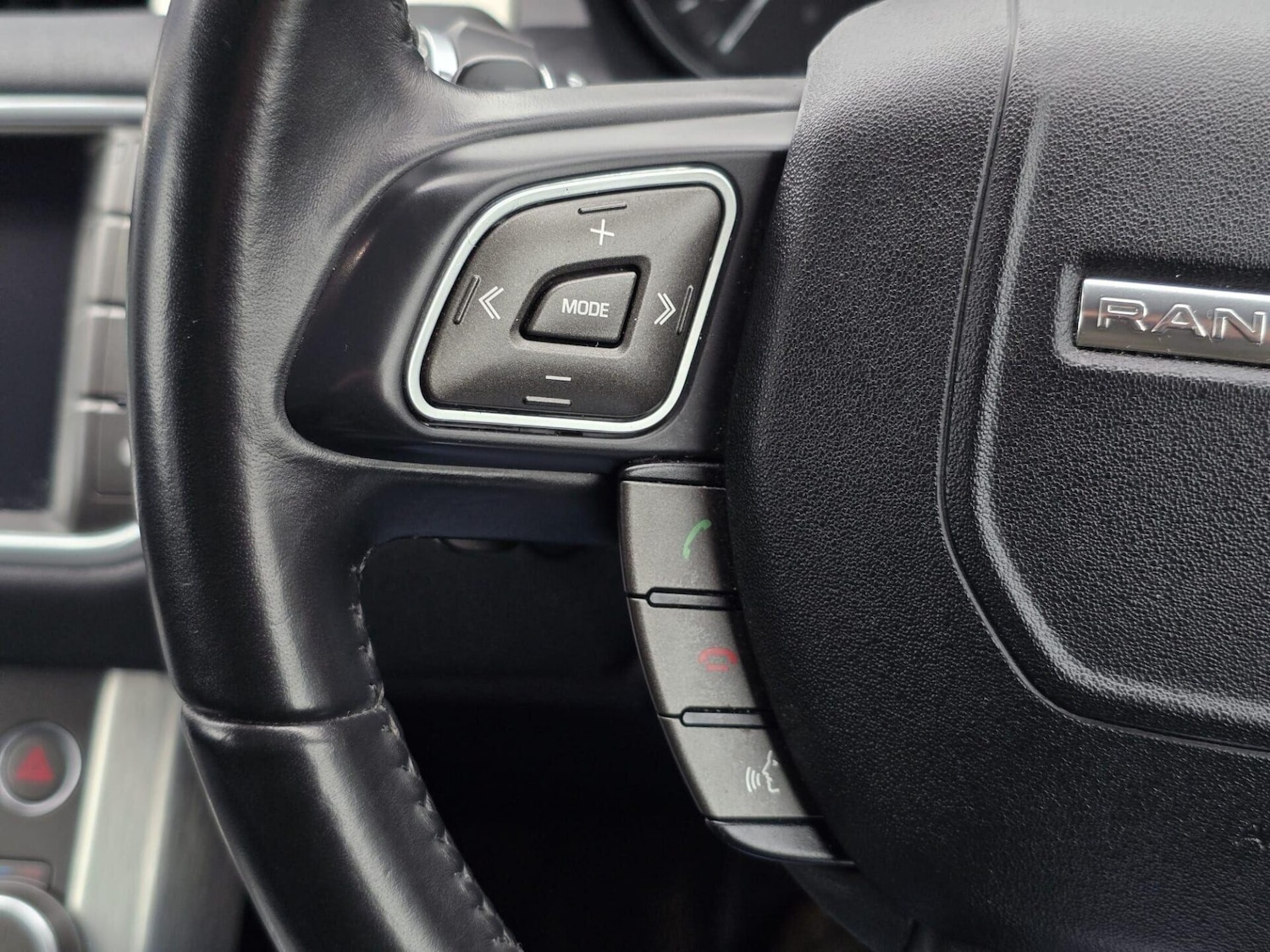 Used Land Rover Range Rover Evoque 2017 for sale - 77563693: Photo 25