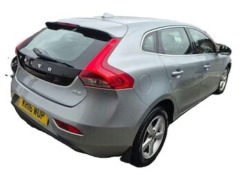 Used Volvo V40 2016 for sale - 78433969: Photo