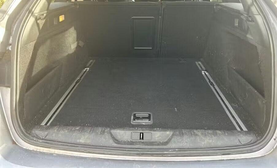 Used Peugeot 308 2015 for sale - 77382229: Photo 11