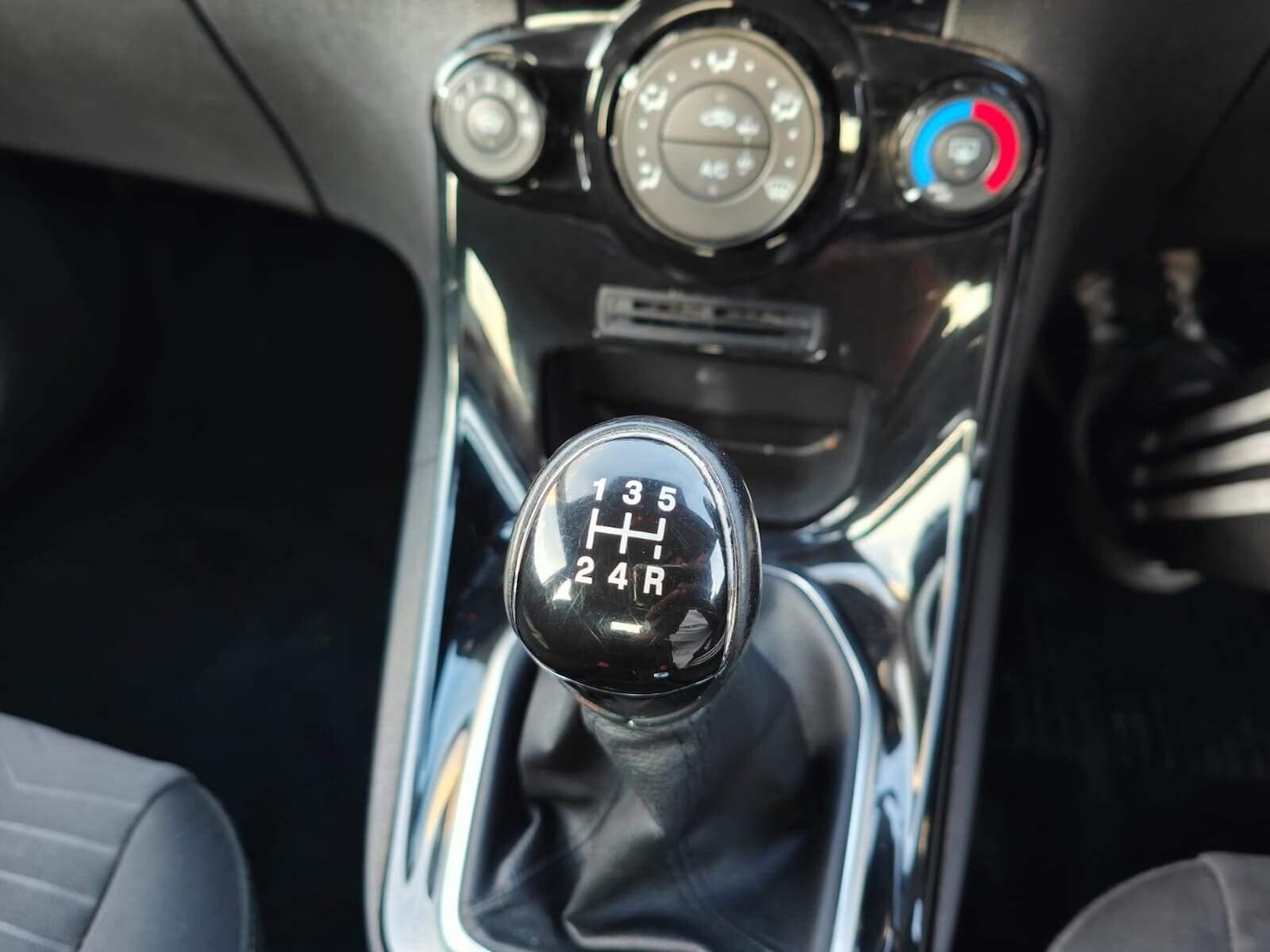 Used Ford Fiesta 2014 for sale - 77340681: Photo 49