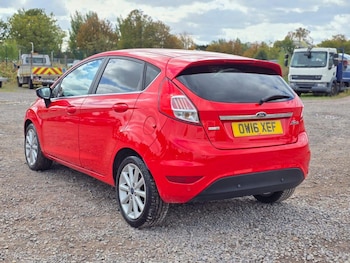 Used Ford Fiesta 2016 for sale - 75999456: Photo 4