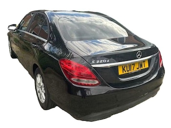 Used Mercedes-Benz C Class 2017 for sale - 78427379: Photo