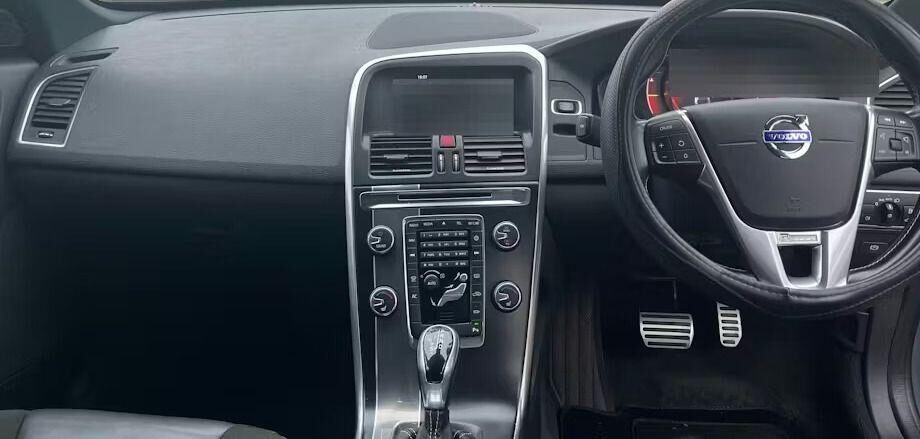 Used Volvo XC60 2016 for sale - 77631460: Photo 5