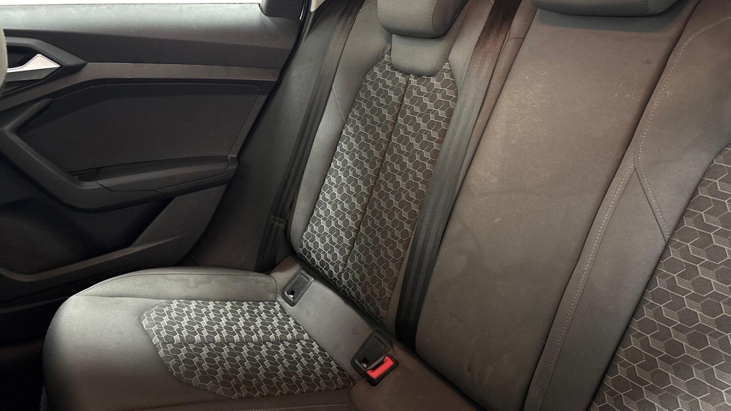 Used Audi A1 2020 for sale - 76909352: Photo 6