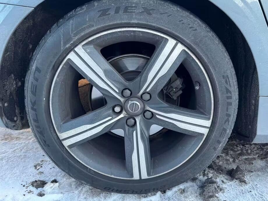 Used Volvo S90 2018 for sale - 77129018: Photo 9