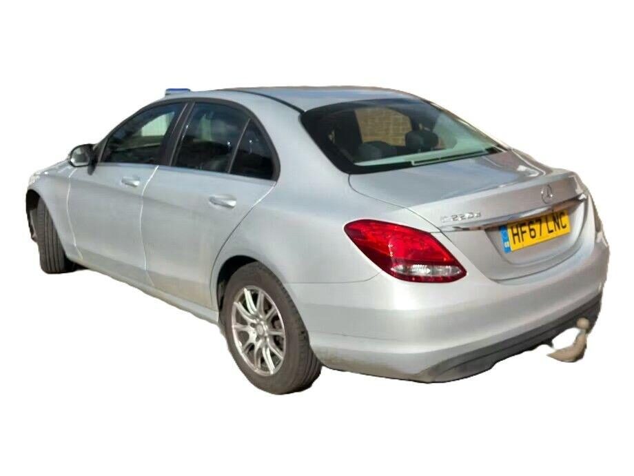 Used Mercedes-Benz C Class 2017 for sale - 77864740: Photo 3