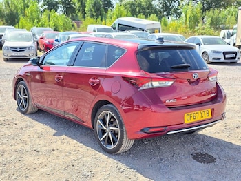 Used Toyota Auris 2017 for sale - 75303600: Photo