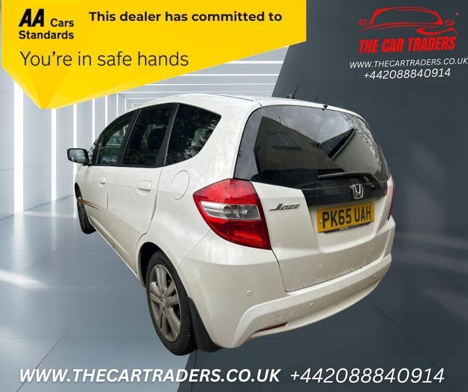 Used Honda Jazz 2015 for sale - 76545889: Photo 4