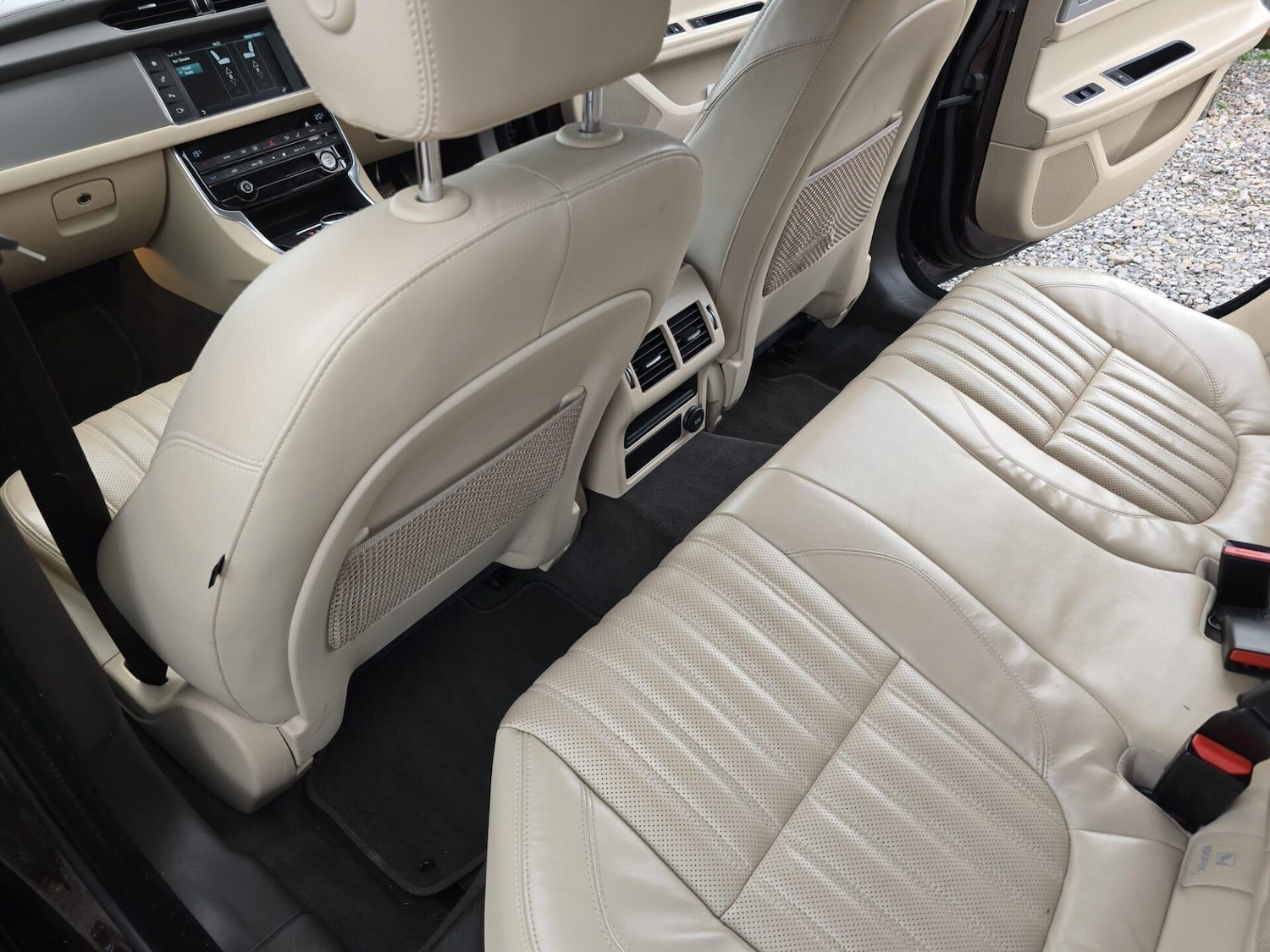 Used Jaguar XF 2016 for sale - 78056060: Photo 21