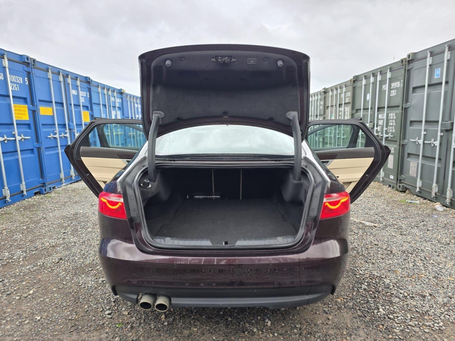 Used Jaguar XF 2016 for sale - 78056060: Photo 35