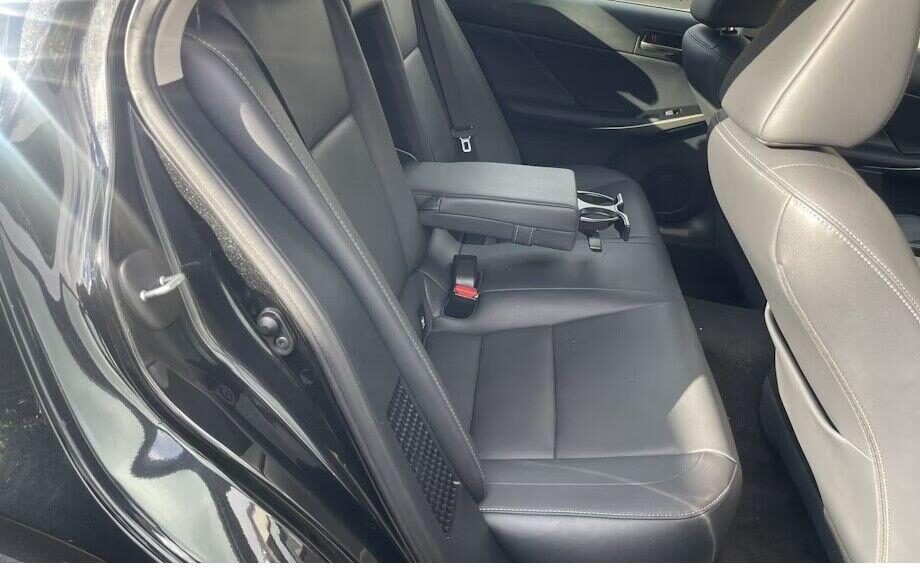 Used Lexus IS 2018 for sale - 76406094: Photo 8