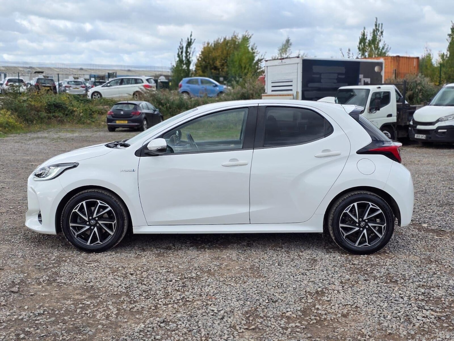 Used Toyota Yaris 2021 for sale - 76520124: Photo 12