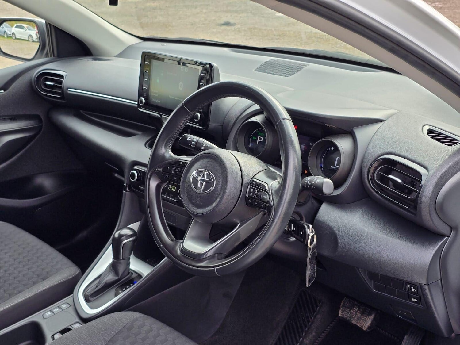 Used Toyota Yaris 2021 for sale - 76520124: Photo 23