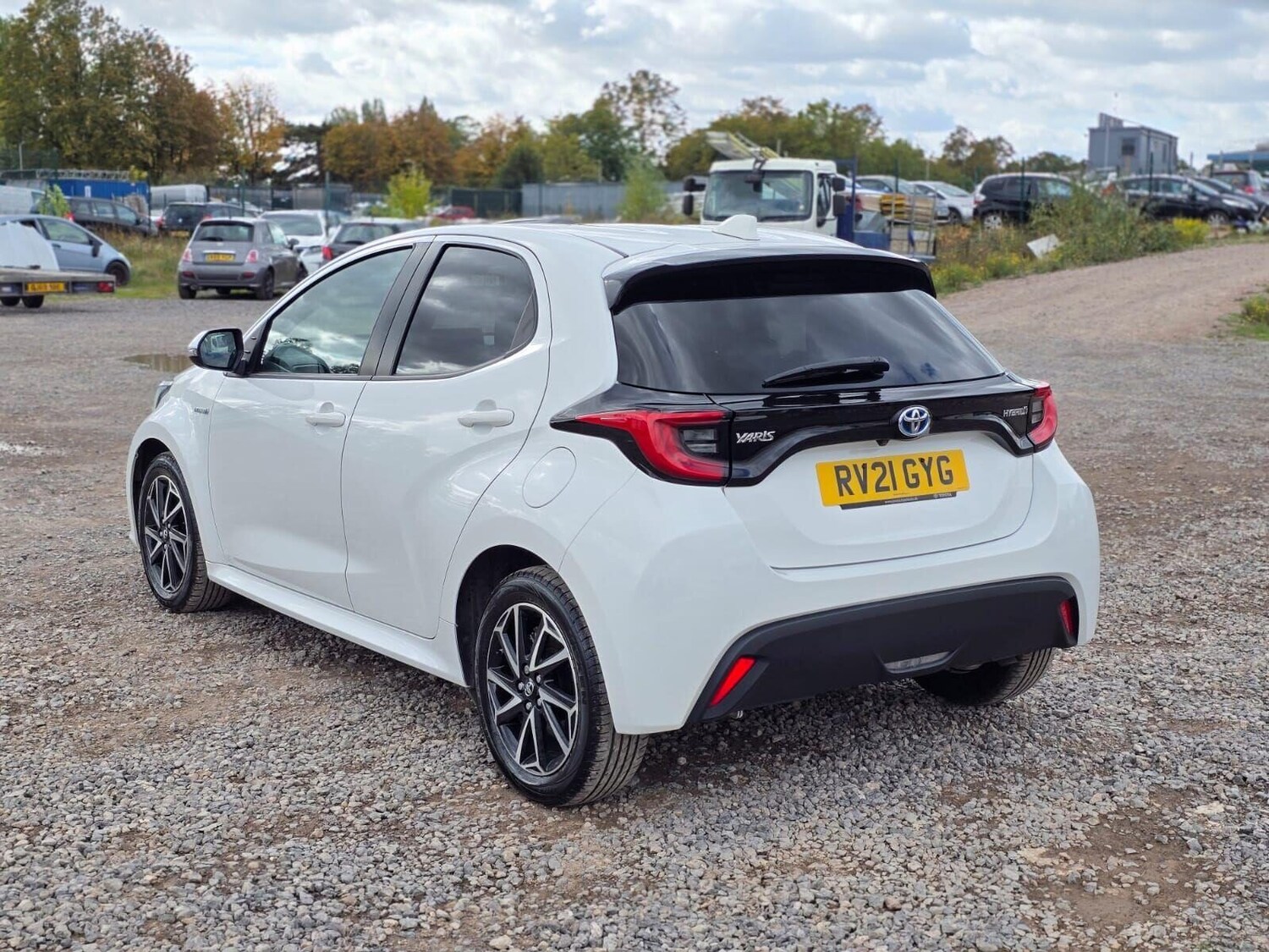 Used Toyota Yaris 2021 for sale - 76520124: Photo 4