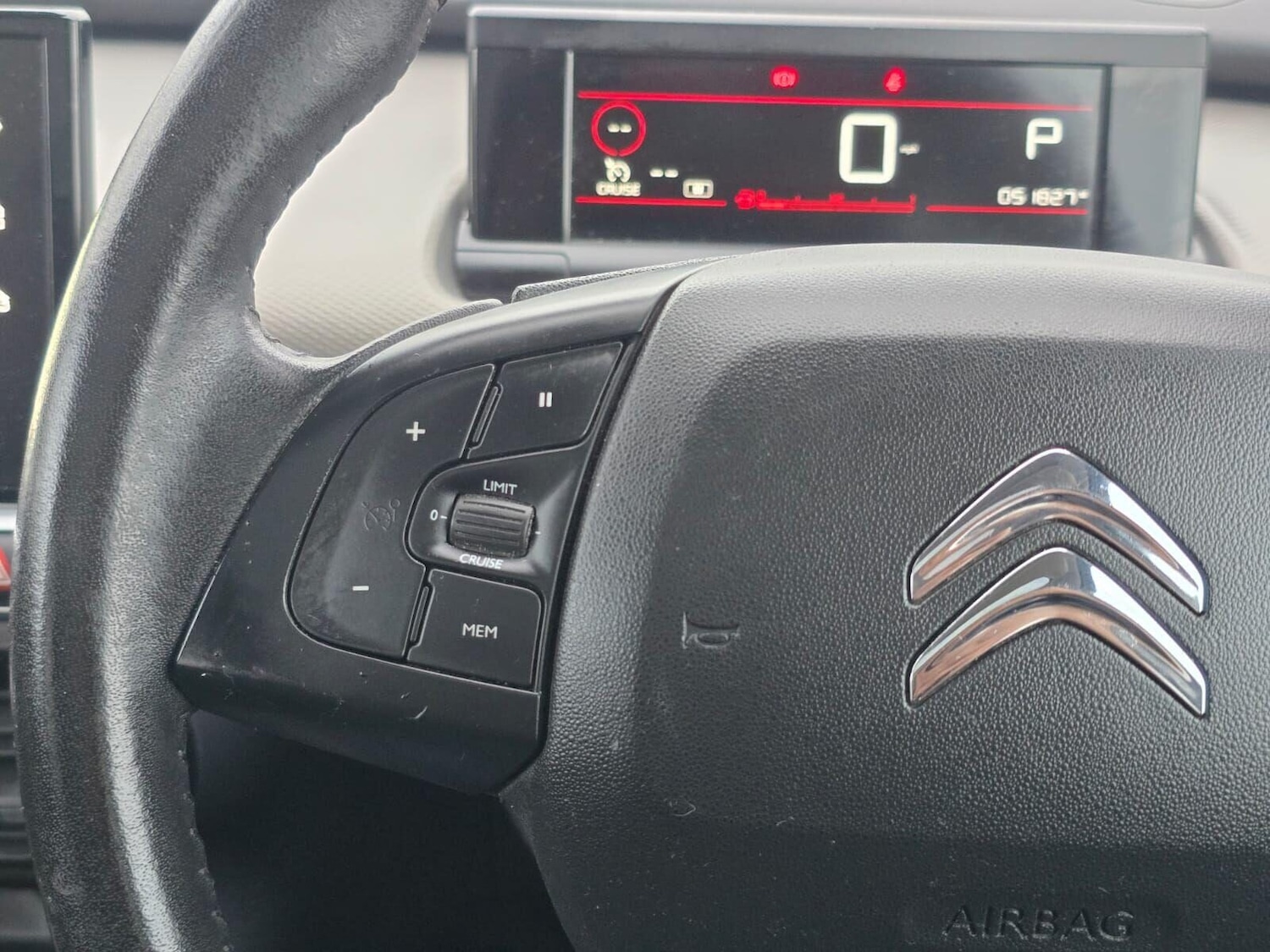 Used Citroen C4 Cactus 2018 for sale - 76685601: Photo 26