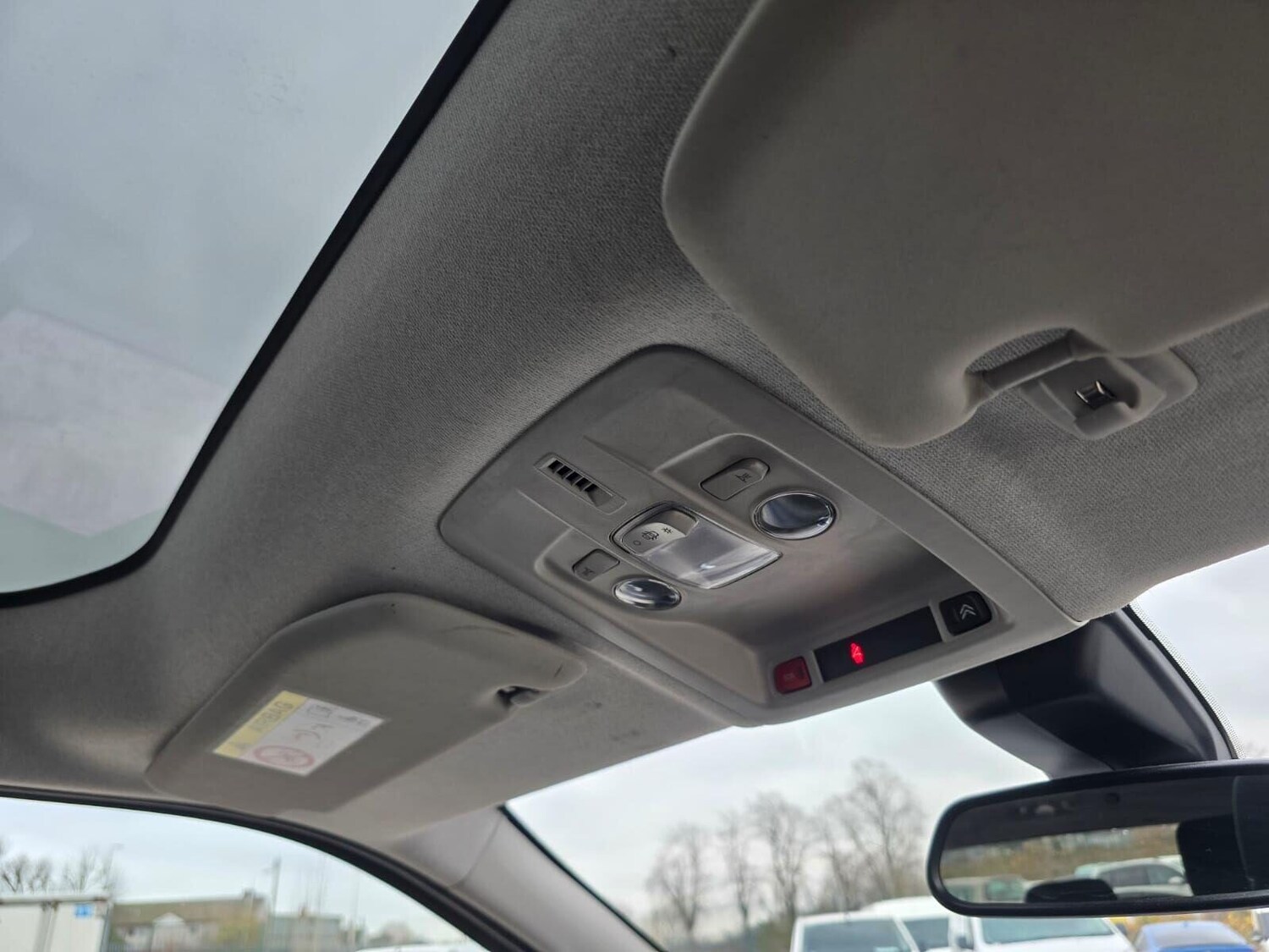 Used Citroen C4 Cactus 2018 for sale - 76685601: Photo 59