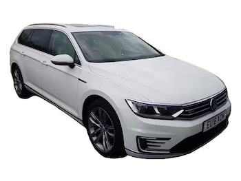 Used Volkswagen Passat 2018 for sale - 78289452: Photo