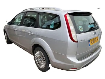 Used Ford Focus 2010 for sale - 77830076: Photo