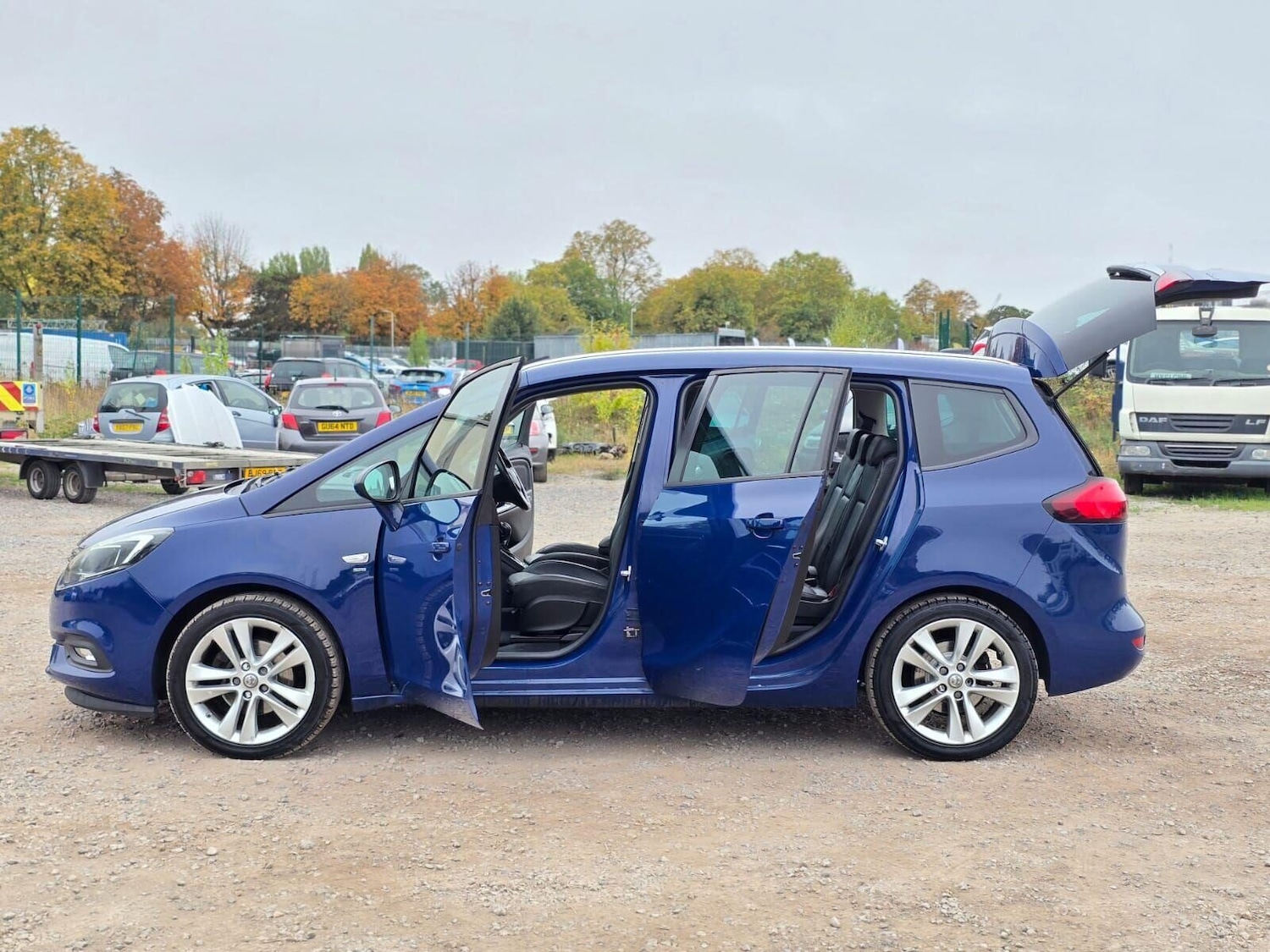 Used Vauxhall Zafira 2018 for sale - 76211437: Photo 13