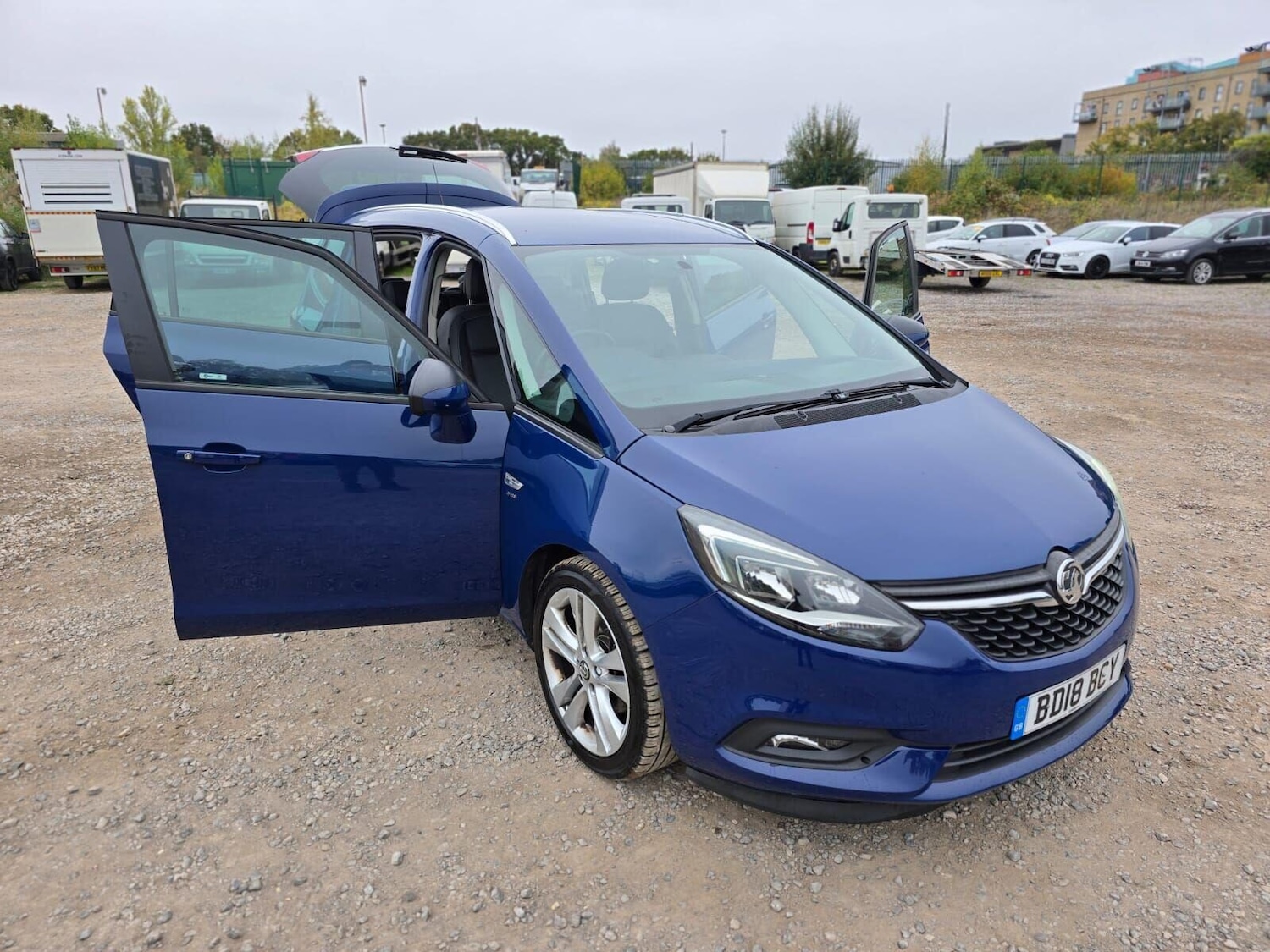 Used Vauxhall Zafira 2018 for sale - 76211437: Photo 6