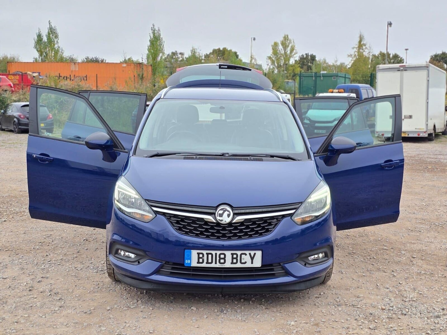 Used Vauxhall Zafira 2018 for sale - 76211437: Photo 8