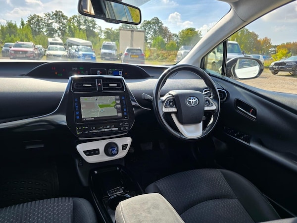 Used Toyota Prius 2018 for sale - 75984501: Photo 55
